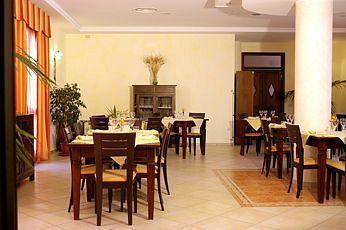 Zingaro Hotel 3*